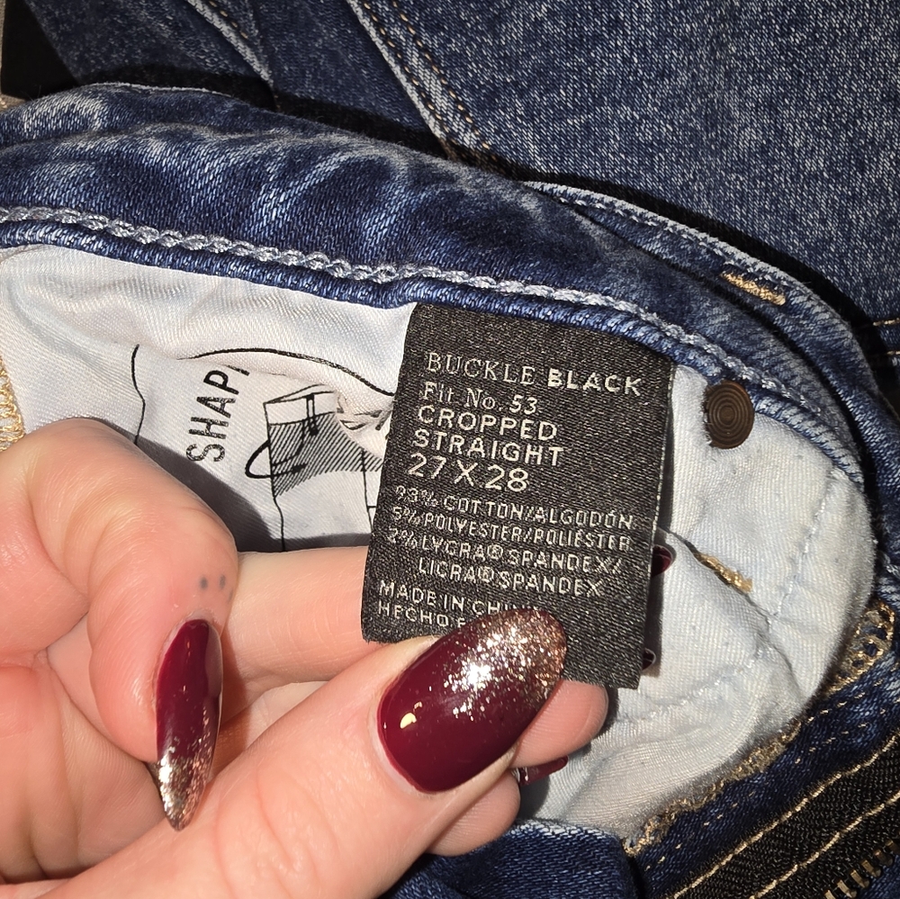 Buckle Black Cropped Jeans